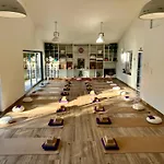 Catrinandes - Retreat Center Bed & Breakfast Tondela