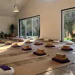 Bed & Breakfast Catrinandes - Retreat Center Tondela