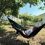 Bed & Breakfast Catrinandes - Retreat Center Tondela