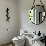Bed & Breakfast Catrinandes - Retreat Center Tondela