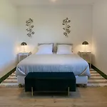 Bed & Breakfast Catrinandes - Retreat Center 4*