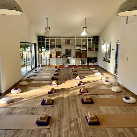 Catrinandes - Retreat Center Отель типа 