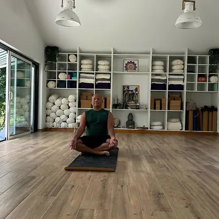 Catrinandes - Retreat Center Отель типа 