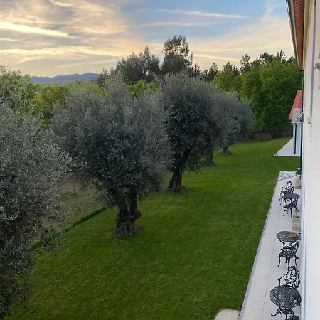 Catrinandes - Retreat Center Отель типа 