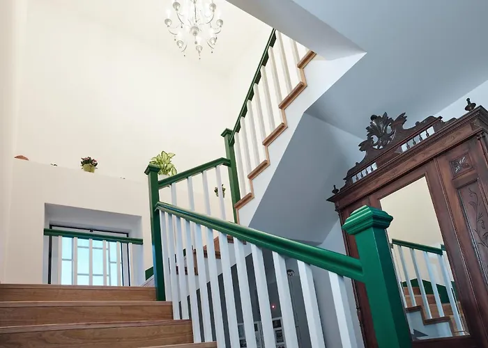 Catrinandes - Retreat Center Couette-café 3*