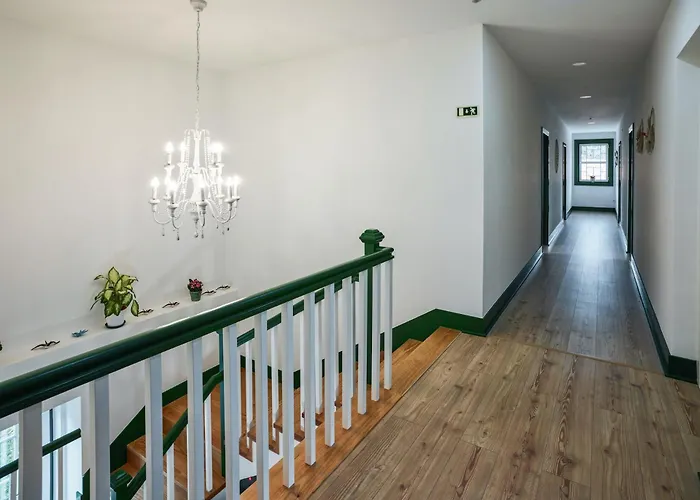 Couette-café Catrinandes - Retreat Center 3*