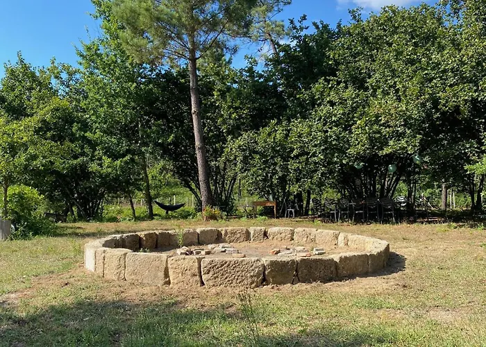 Couette-café Catrinandes - Retreat Center Tondela